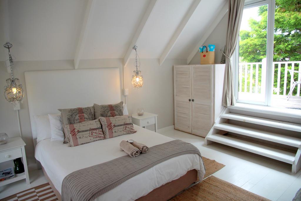 Sea Breeze Beach House Плеттенберг-Бей Экстерьер фото