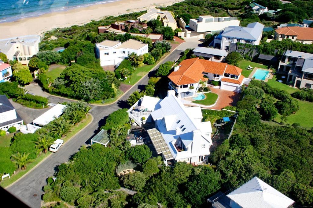 Sea Breeze Beach House Плеттенберг-Бей Экстерьер фото