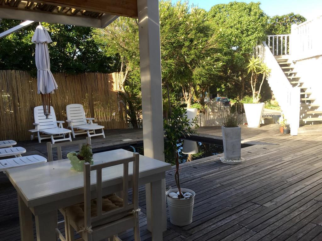 Sea Breeze Beach House Плеттенберг-Бей Экстерьер фото